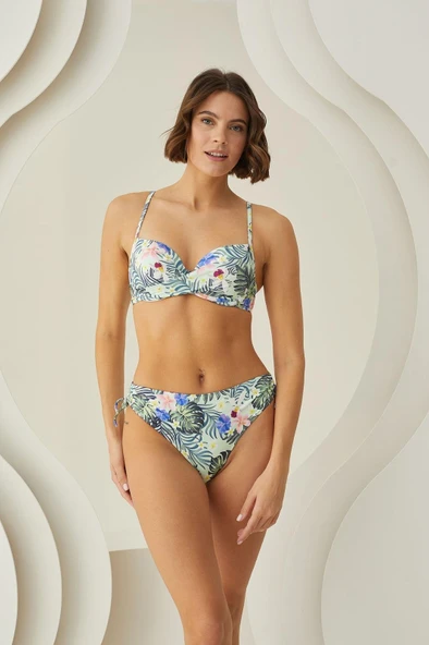 Arias Closet Çiçek Desenli Kaplı Bikini Takımı ürün görseli