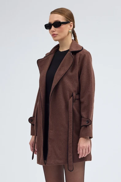 Kaşe Kadın Şık Yaka Kaban ve Kemer ürün görseli 1