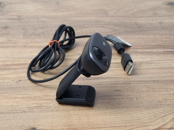 Logitech C310 Dahili Mikrofonlu HD 720p 5MP Bilgisayar Kamerası Webcam V-U0015 - 4