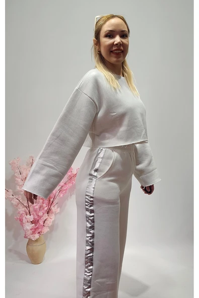 Yeni Sezon Beyaz Varaklı Crop Sweatshirt - Pantolon Eşofman Alt Üst Takım - 7
