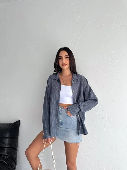 Çizgili oversize gömlek ürün görseli