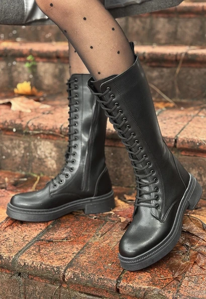 Dorin Siyah Cilt Bağcıklı Çizme ürün görseli 1