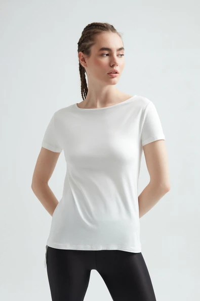 ERDEM İÇ GİYİM Erdem Ekru Viskon Kadın Uzun Tişört 214 ürün görseli