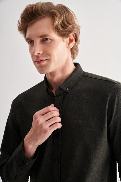 Koyu Haki Smart Düğmeli Yaka Uzun Kol Cepsiz Slim Fit Casual Gömlek 1004255170 - 4