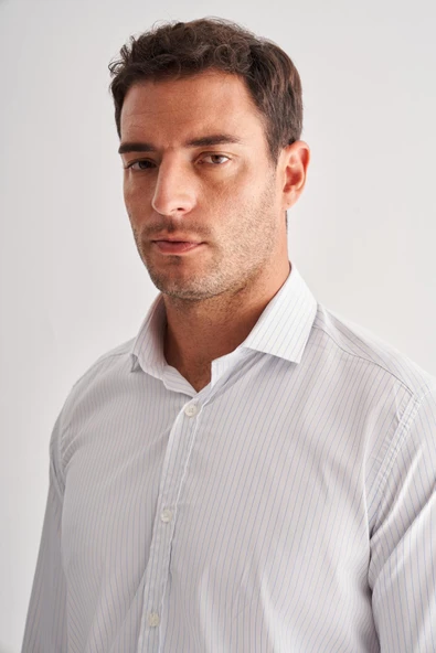 Beyaz Yarım İtalyan Yaka Uzun Kol Cepsiz Slim Fit Cls Gömlek 1004255174 - Resim 4