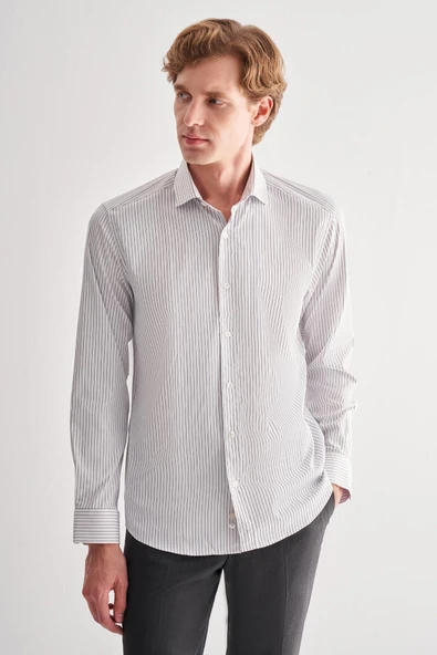 Beyaz Yarım İtalyan Yaka Uzun Kol Cepsiz Slim Fit Cls Gömlek 1004255174 ürün görseli