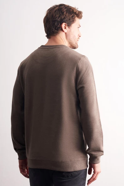 Açık Haki Uzun Kol Bisiklet Yaka Düz Pamuklu Comfort Fit Sweatshirt 1013255150 - Resim 5