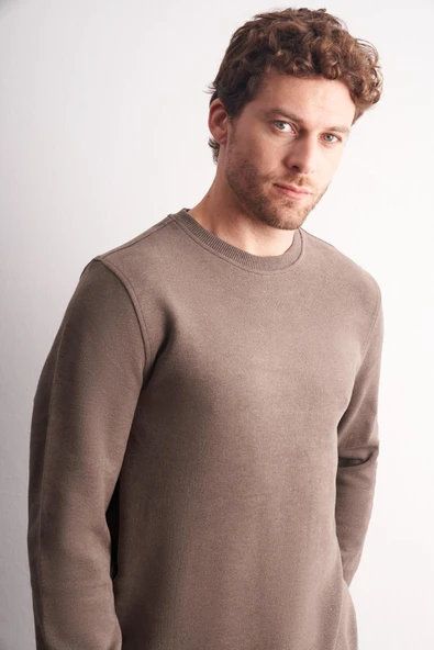 Açık Haki Uzun Kol Bisiklet Yaka Düz Pamuklu Comfort Fit Sweatshirt 1013255150 - Resim 4