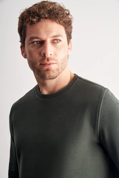 Haki Uzun Kol Bisiklet Yaka Düz Pamuklu Comfort Fit Sweatshirt 1013255150 - Resim 4