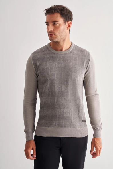 Açık Gri Bisiklet Yaka Uzun Kol Cepsiz Comfort Fit Pamuklu Triko Kazak 1012255217 ürün görseli