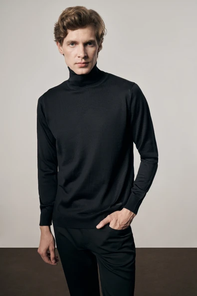 Siyah Balıkçı Yaka Cepsiz Comfort Fit Classic Pamuklu Triko Kazak 1012255004 ürün görseli