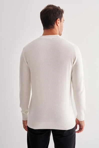 Açık Krem Yarım Balıkçı Yaka Uzun Kol Cepsiz Comfort Fit Casual Pamuklu Triko Kazak 1012255203 - Resim 5