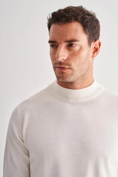 Açık Krem Yarım Balıkçı Yaka Cepsiz Comfort Fit Classic Pamuklu Triko Kazak 1012255001 - Resim 4