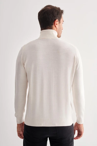 Açık Krem Balıkçı Yaka Cepsiz Comfort Fit Classic Pamuklu Triko Kazak 1012255004 - Resim 5