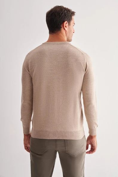 Açık Bej V Yaka Uzun Kol Cepsiz Comfort Fit Classic Yünlü Triko Kazak 1012255002 - 5
