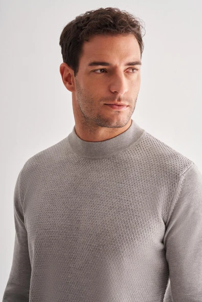 Gri Yarım Balıkçı Yaka Uzun Kol Cepsiz Comfort Fit Classic Pamuklu Triko Kazak 1012255208 - Resim 4