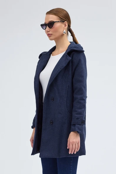 Yaka Detaylı Büyük Düğmeli Kaşe Kaban - Resim 2