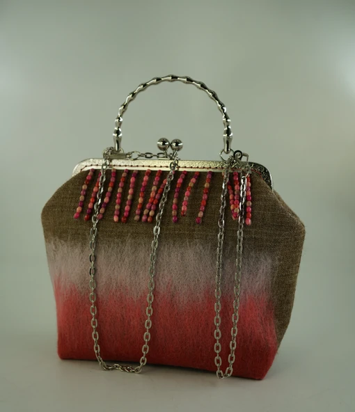 PEMBE EHRAM KEÇE ÇANTA ürün görseli