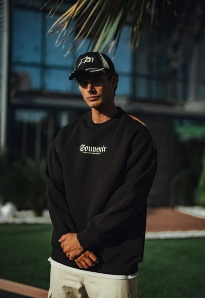 Oversize Bisiklet Yaka Baskılı SweatShirt - Siyah ürün görseli