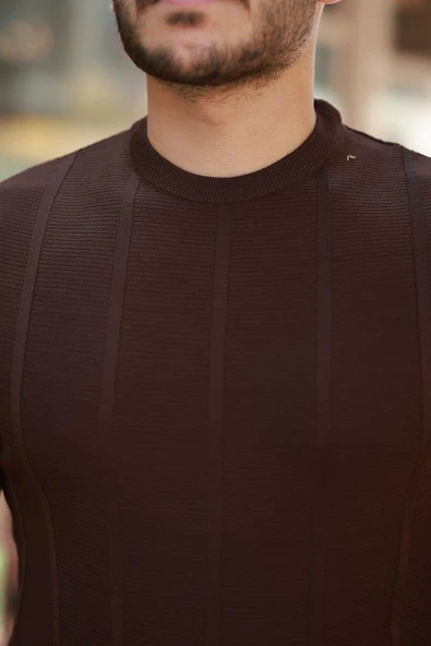 Erkek Desenli çizgi Kabartmalı Kısa Kollu Tişört - Resim 3