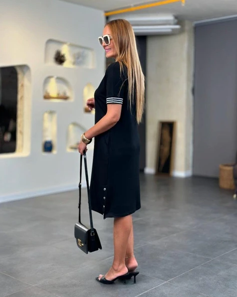 Kadın Kısa Kollu V Yakalı Yanlardan Yırtmaç Ve Düğmeli Viskon Iki Iplik Elbise - Resim 2