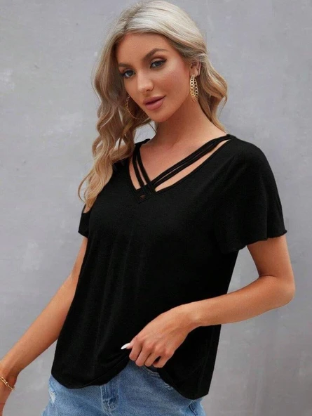 Kadın Kısa Kollu V şerit Yakalı Viskon Bluz ürün görseli