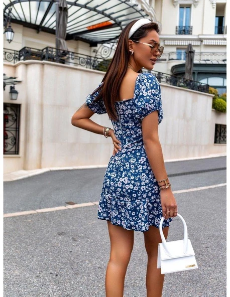 Kadın Kısa Kollu Kalp Yaka çiçek Desenli Krep Elbise - Resim 3