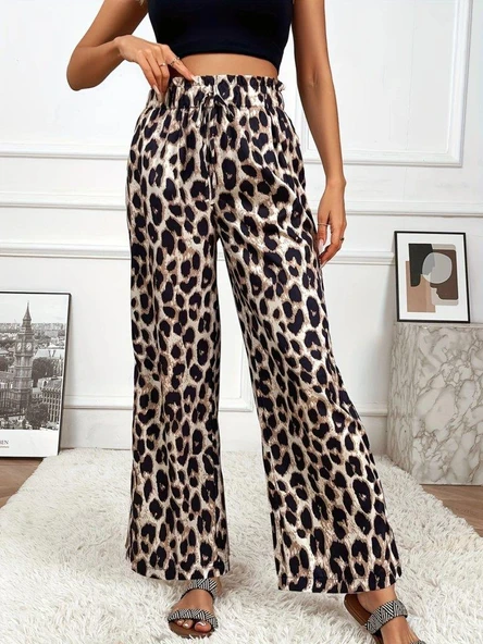 Kadın Yüksek Bel Beli Lastikli Bağcıklı Leopar Desenli Süprem Pantolon ürün görseli