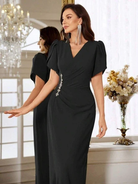 Kadın Kısa Kollu Kruvaze Yakalı Belden çiçek Aksesuarlı Yırtmaçlı Ithal Krep Elbise - Resim 2