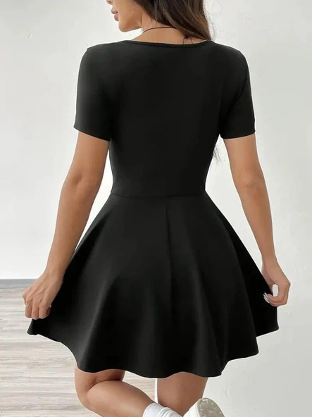 Kadın Kısa Kollu Kare Yaka Short Detaylı Cepli Dalgıç Elbise - Resim 5