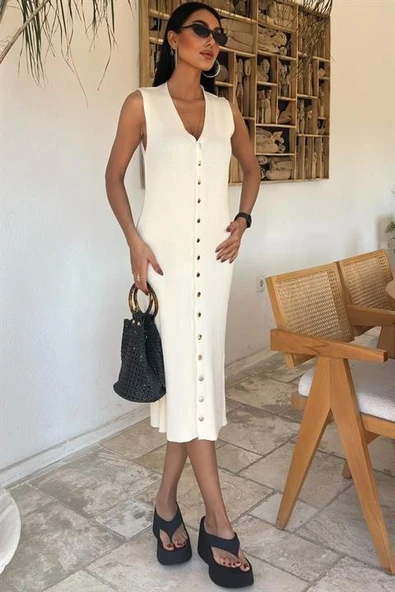 Önü Düğmeli Fitilli Kolsuz Elbise 2832 ürün görseli