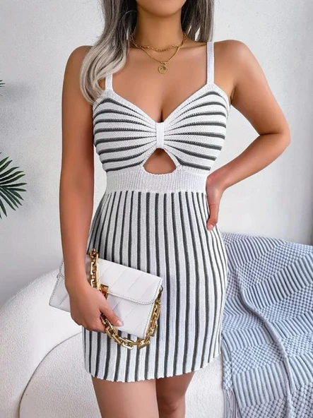 Kadın Kolsuz Askılı Pencere Detay şerit Desen Mini Triko Elbise - Resim 4