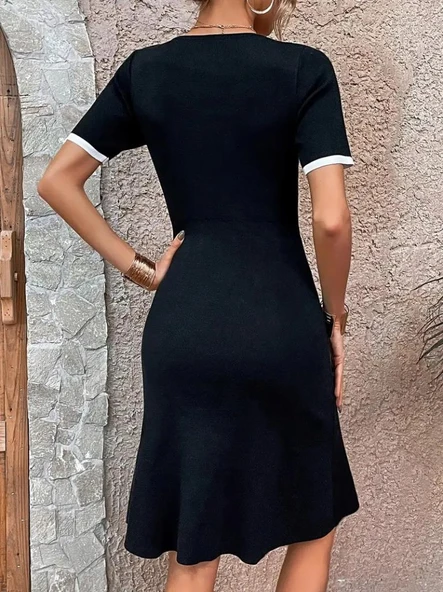 Kadın Kısa Kollu Bisiklet Yaka Yandan Yırtmaçlı Renkli şerit Detay Janjan Krep Elbise - Resim 5