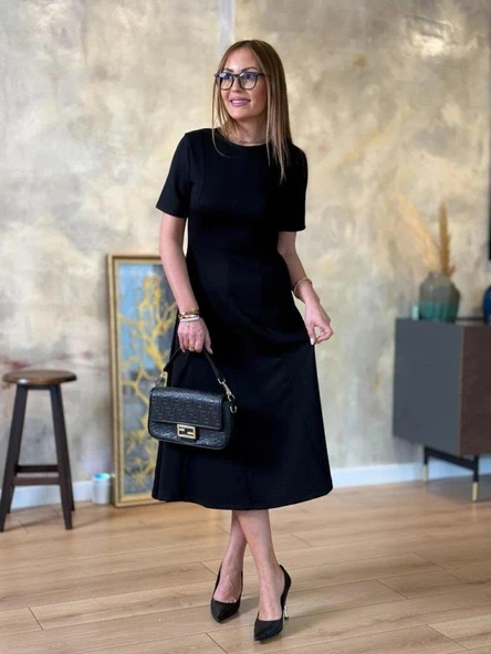 Kadın Kısa Kollu Bisiklet Yaka Midi Viskon Iki Iplik Elbise - Resim 4