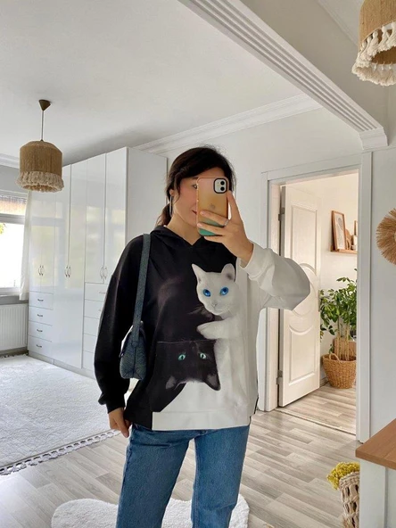 Kadın Uzun Kollu Kapşonlu Bağcıklı Kedi Desenli şardonlu Dalgıç Bluz ürün görseli