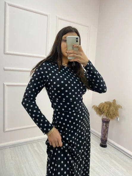 Kadın Krep Kumaş Uzun Kollu Tam Boy Puantiyeli Elbise 132 Cm - Resim 6