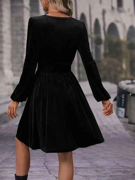 Kadın Uzun Kollu Kruvaze Yaka Beli Lastikli Kiloş Kadife Elbise - Resim 3