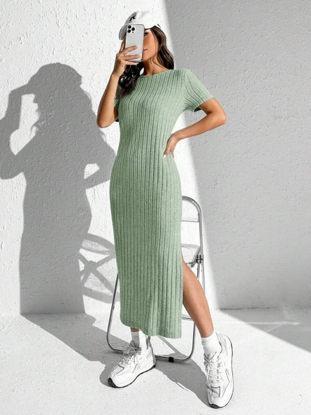 Kadın Kısa Kollu Bisiklet Yaka Yırtmaç Detay Fitilli Kaşkorse Tam Boy Elbise ürün görseli