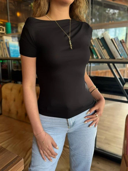 Kadın Kısa Kollu Tek Omuzu Açık Büzgülü Viskon Bluz - Resim 3