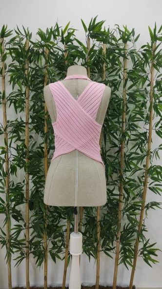 Kadın Kolsuz Sırt çapraz Detay Triko Bluz - Resim 4