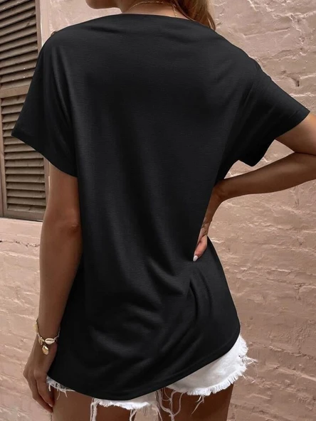 Kadın Tek Omuzu Açık Düğme Detaylı Salaş Viskon Bluz - Resim 3