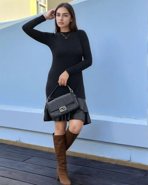 Kadın Uzun Kollu Bisiklet Yaka üst Viskon Etek Ucu Deri Kısa Elbise ürün görseli