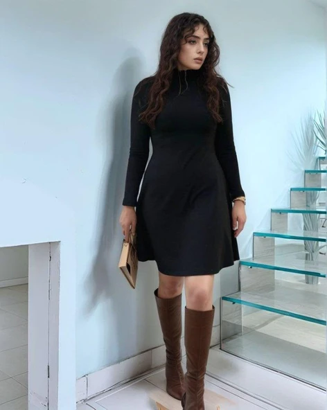 Kadın Uzun Kollu Balıkçı Yaka Salaş Kusa Akrilik Elbise ürün görseli