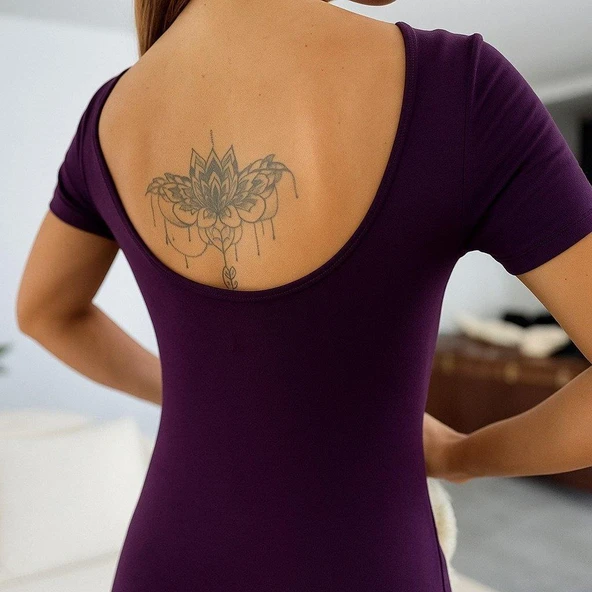 Kadın Kısa Kollu Sırt Dekolteli Yırtmaç Detaylı Viskon Elbise - Resim 4