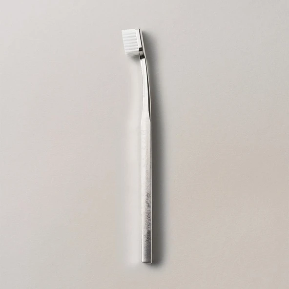Aurezzi Silver White Beyaz Soft Yumuşak Diş Fırçası - Resim 2