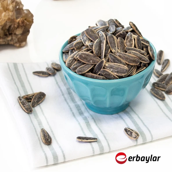 Tuzlu Kavrulmuş Dakota Çekirdeği 1000 Gr ürün görseli