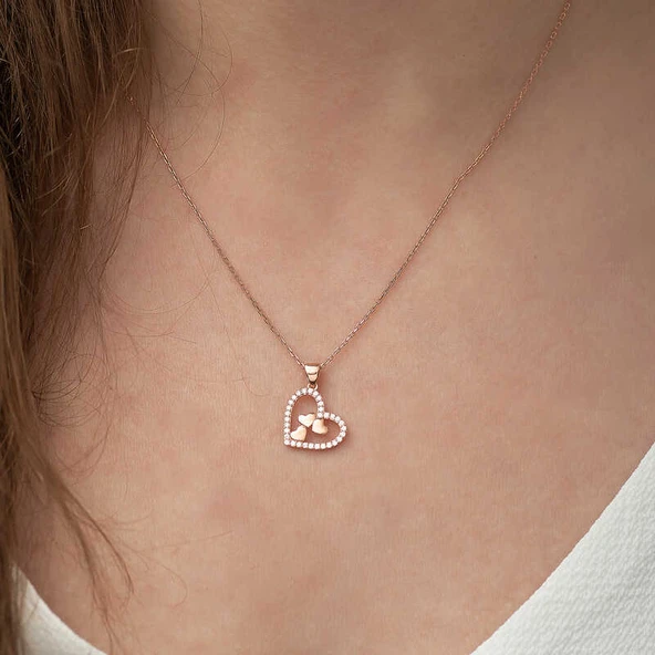 925 Ayar Gümüş Kalbin İçinde Üç Kalp Kadın Gümüş Kolye T4761 - Resim 2