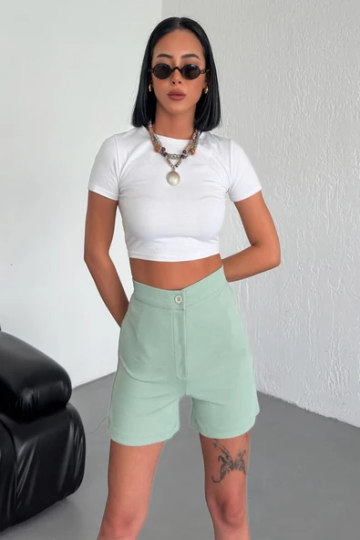 Tarz Ve Rahatlığı Bir Arada Sunan Yüksek Bel Esnek Likralı Krep Şort Su Yeşili - Resim 3