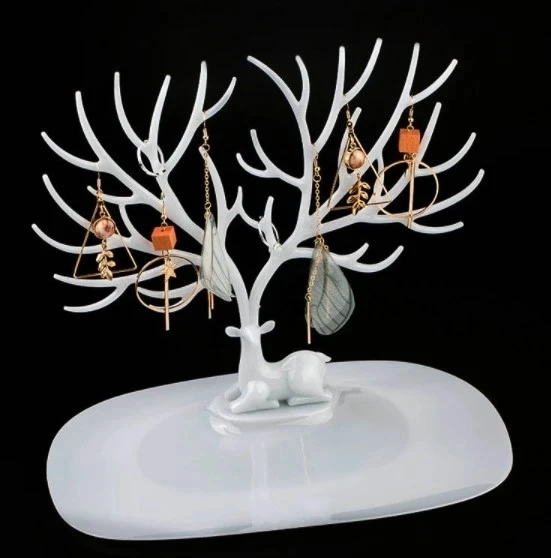 CEYLAN ADAM  Beyaz Geyik Tasarımlı Takı Mücevher Standı - Resim 3