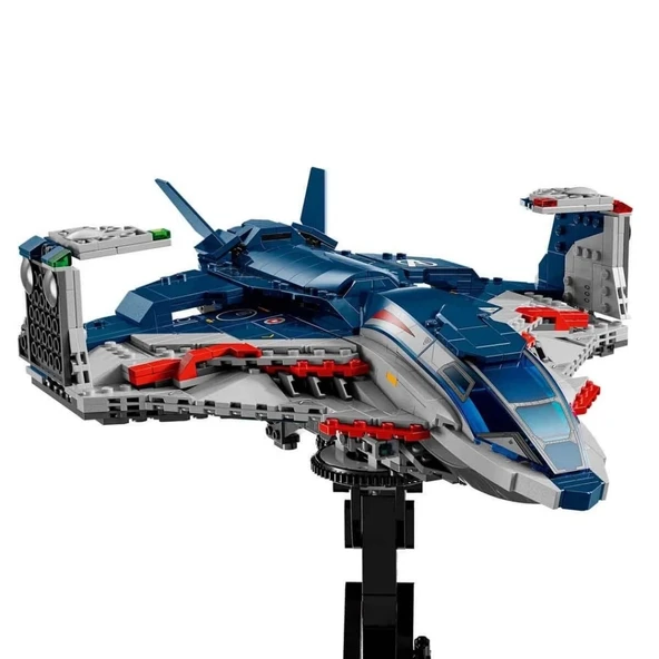 CEYLAN ADAM   Avengers: Ultron Çağı Quinjet, 76325 - 2